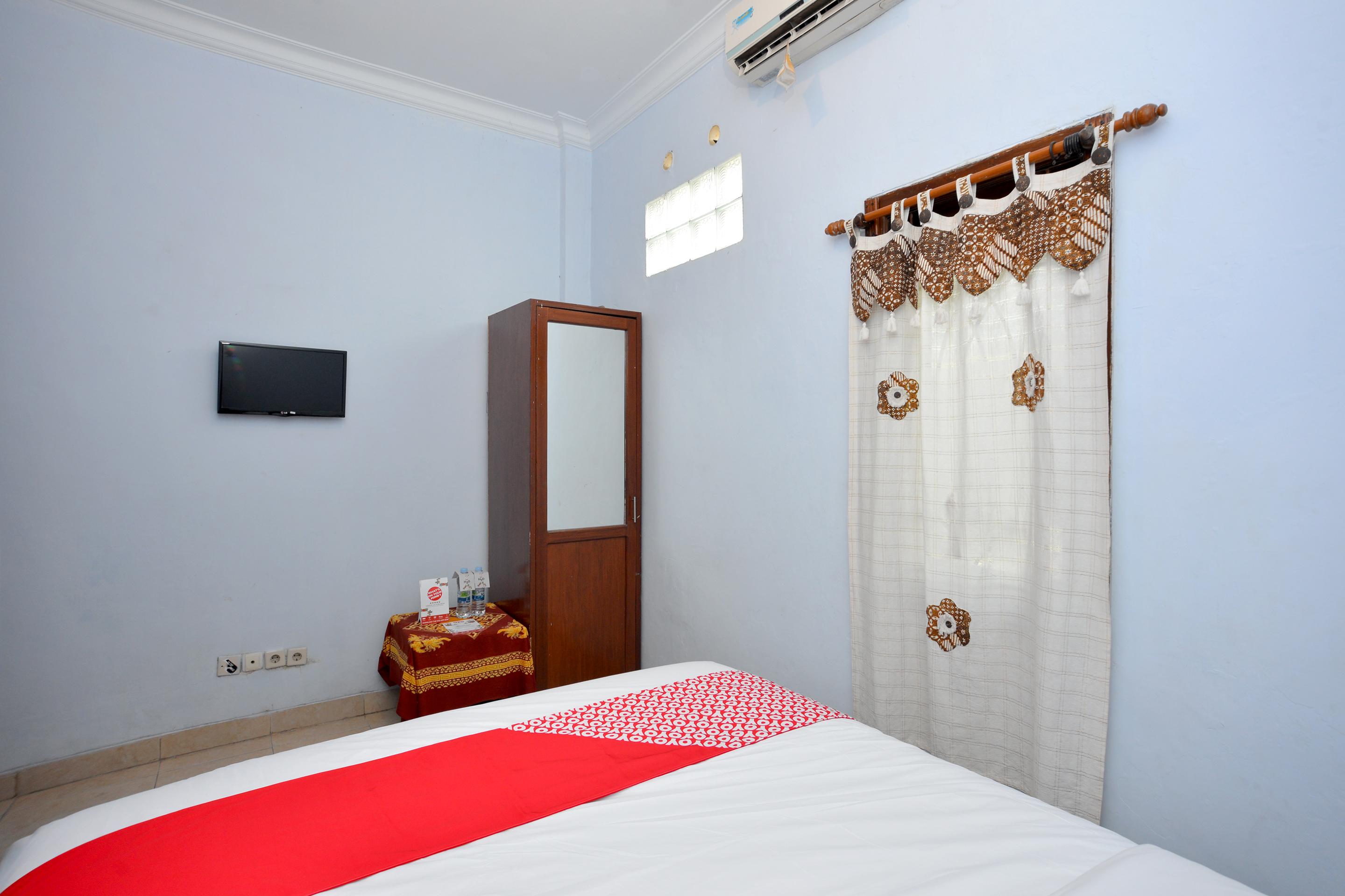 Oyo 586 Hotel Wijaya Kalasan Exteriér fotografie