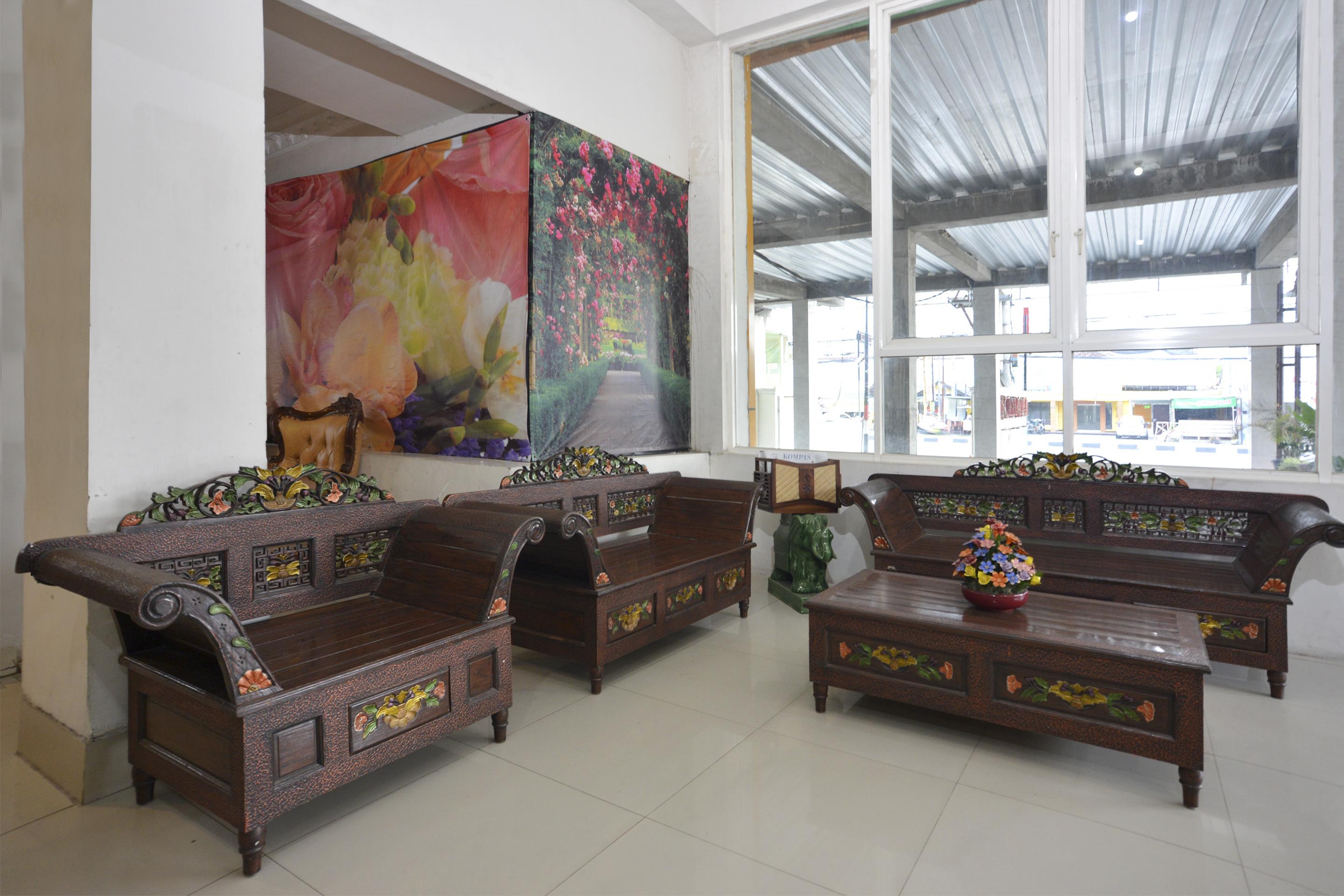 Oyo 586 Hotel Wijaya Kalasan Exteriér fotografie